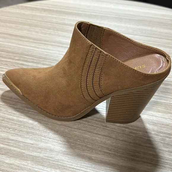 Sun + Stone shoe in color brown and size 9. - Picture 5 of 5